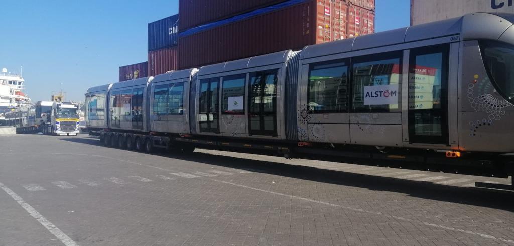 Débarquement-Ram-de-Tramway-ASTI-EUROPE-2